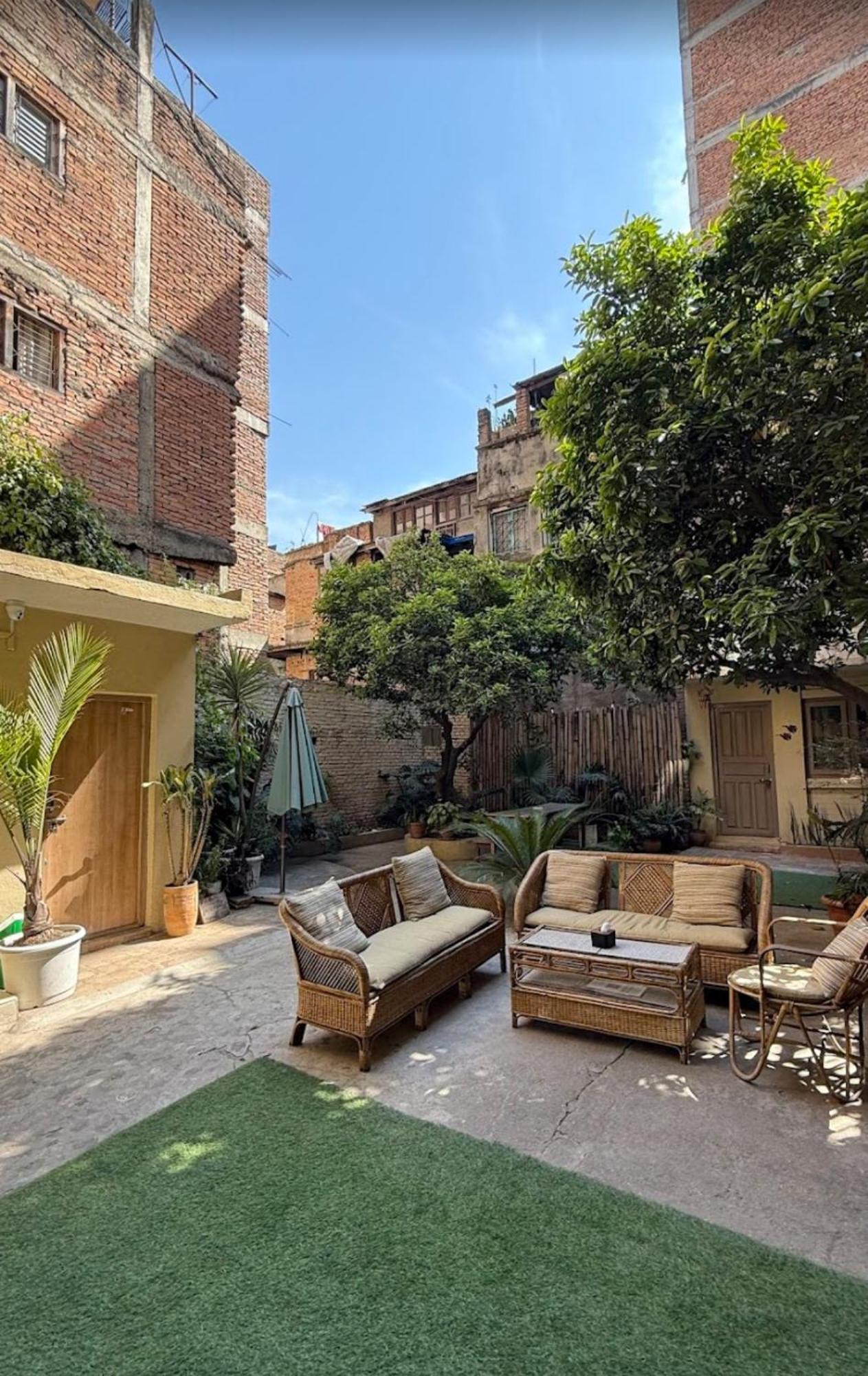 카트만두 The Melo Pomelo Courtyard. 아파트 외부 사진